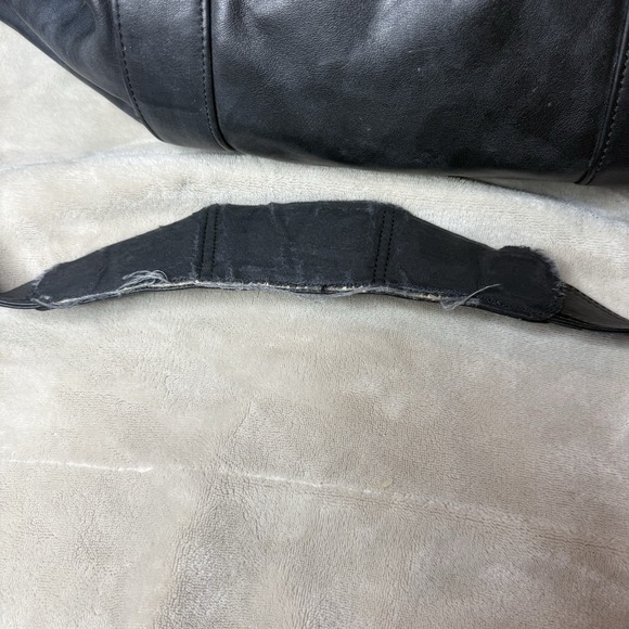 TUMI 22"x10"x17" Black LEATHER Weekender Duffel DUFFLE BAG Travel 92153D4 *Read* - Picture 12 of 13